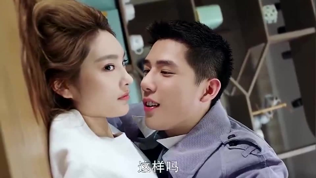 吴白能有沈哲一半的撩妹功底,早就追到艾情了!