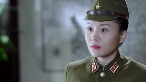 尖刀:汉奸见日本女人就抓,鬼子女大佐暴怒,上去就是一巴掌!