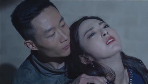 电视剧:刀锋下的替身上传者:异世之铁木真传人时 间:2020-01-07刀锋下