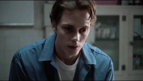 狱中多出来一个神秘男孩,与前任狱长到底有何关联?#城堡岩