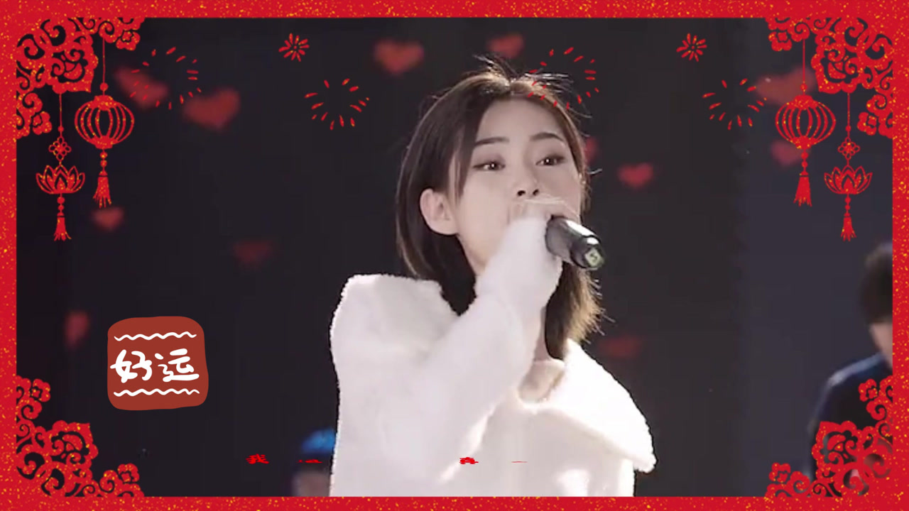 阿悠悠翻唱《一定要爱你》太好听了,人美歌甜,天使吻过的嗓音!