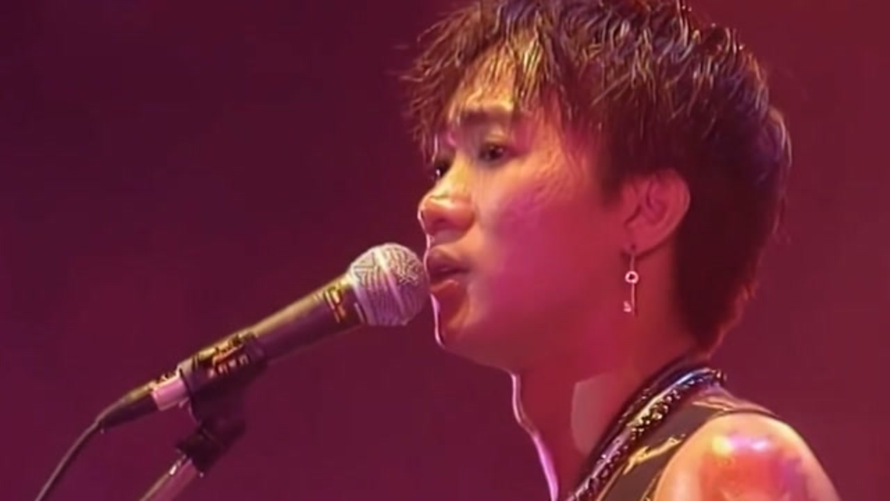 黄家驹为分手女友写下的情歌,一火就是34年,还成了表白神曲!