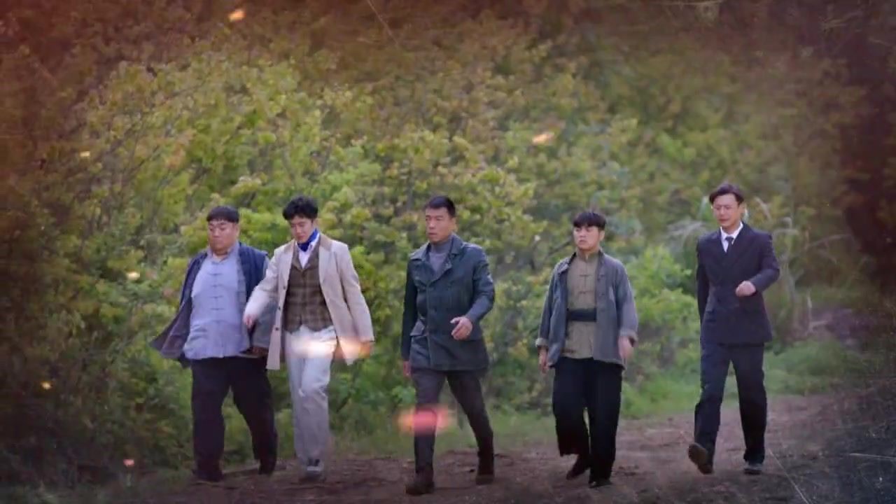 《铁家伙》片尾曲:铁家伙上传者:谢谢你的爱1492022-02-22热播电视剧