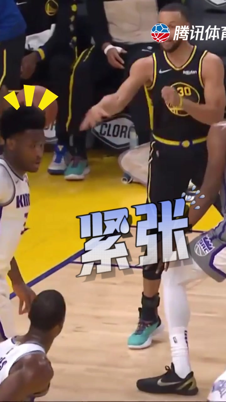 艺高人胆大！库里传球穿过发丝