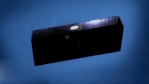 美国NASA北极上空拍下带天窗的清晰UFO飞过的图片