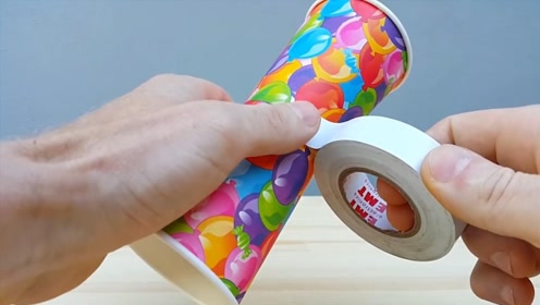 杯子也能飞?国外的小伙diy会飞的纸杯,这也太会玩了