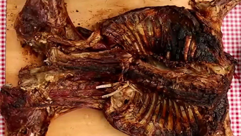 最残忍的美食,生吃猴脑都比不过它,网友:再美味也不想吃!