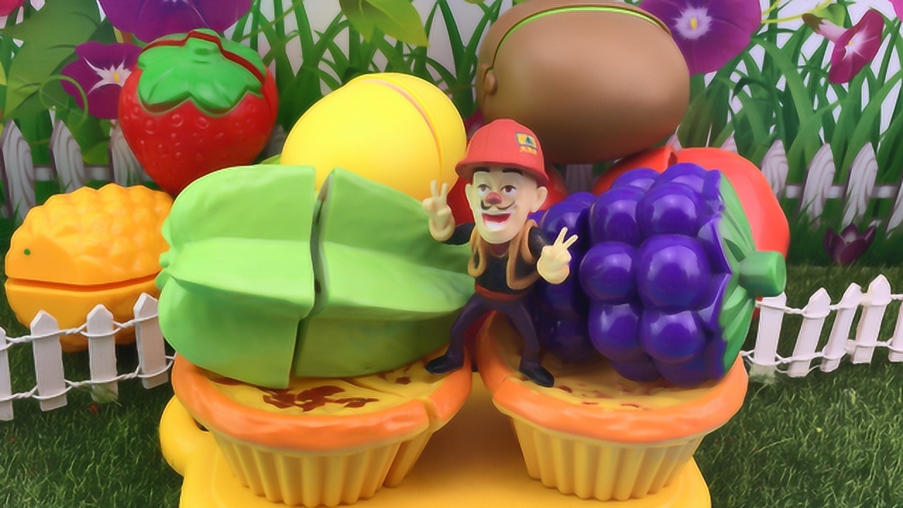 趣味食玩,熊出没光头强切水果玩具!