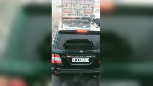 100 車後退