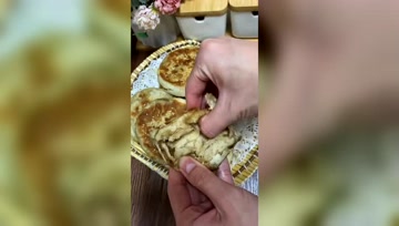 咬一口满嘴香的麻酱烧饼，平底锅就能做