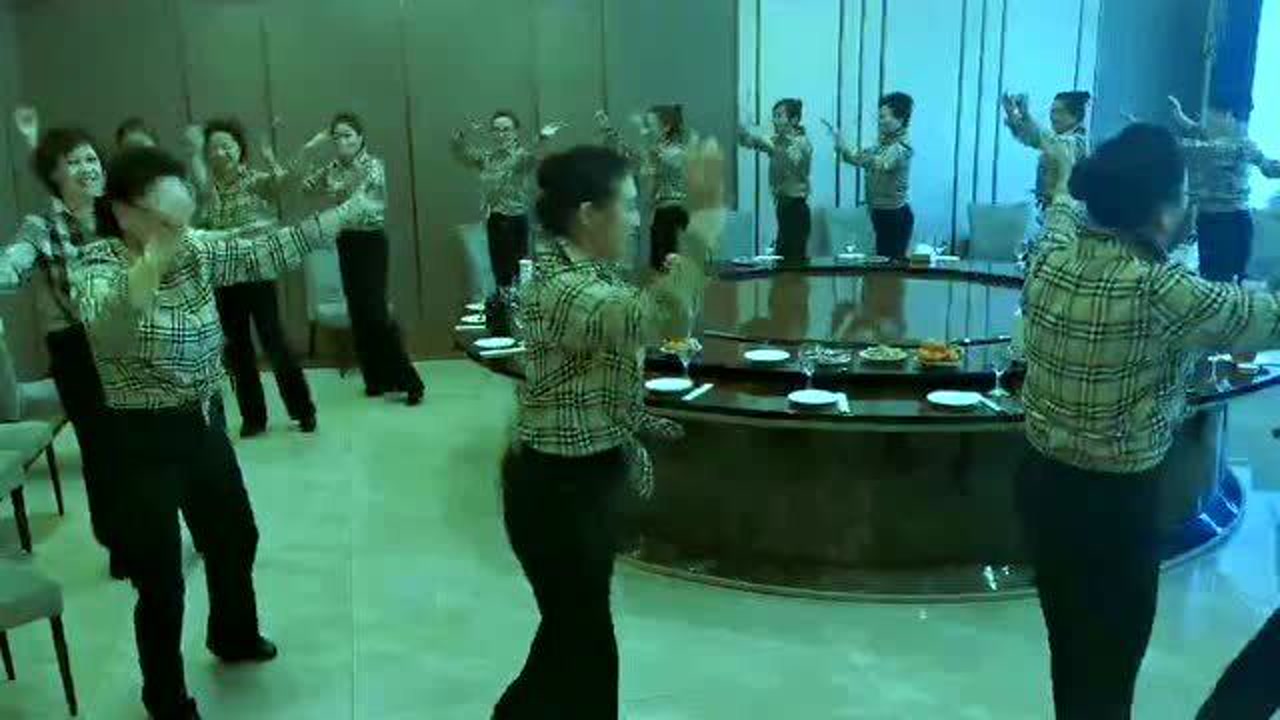 舞蹈(借用身体完成各种动作的表演艺术)_搜狗百科