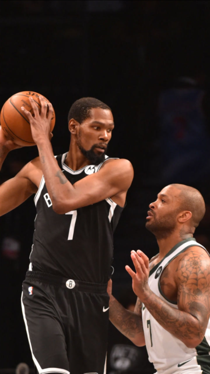 塔克伸手打脸kd!每场都得来几下 杜兰特真的太难了