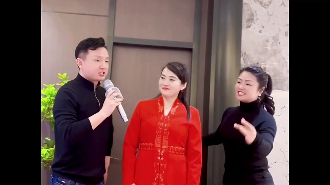 罗姣,九哥和柳春华直播演唱《祝福祖国》欢迎观看