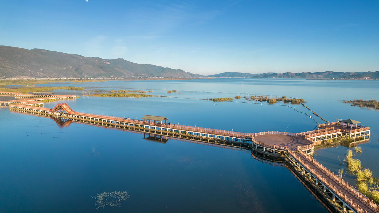 千城胜景|云南石屏:冬日异龙湖 美景如画