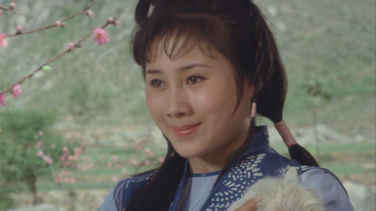 李玲玉一首《爱的风铃》歌声委婉动听,带着淡淡的伤感!