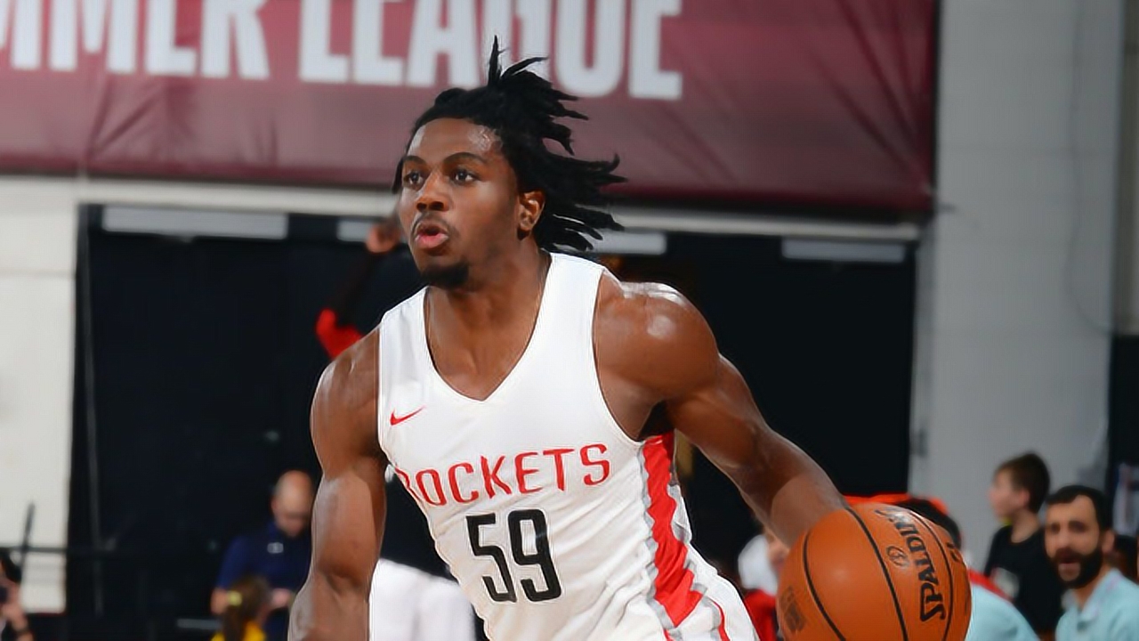 火箭175后卫克莱蒙斯前两场高光 狂下三分雨双手暴扣霸气十足