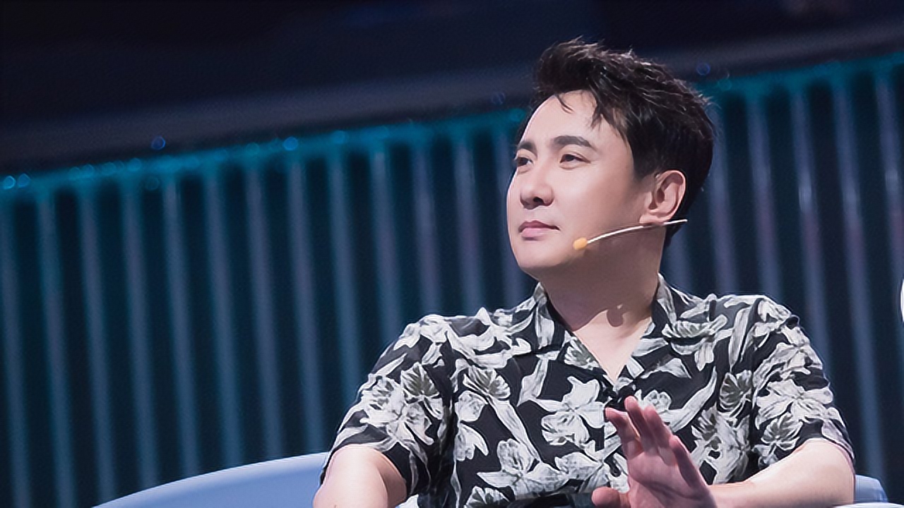 沈腾满分帅气加载中