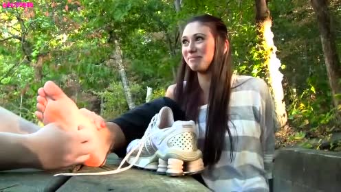 Asian Foot Tickle