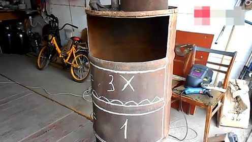 汽油油桶变身双层烤炉,非常好用