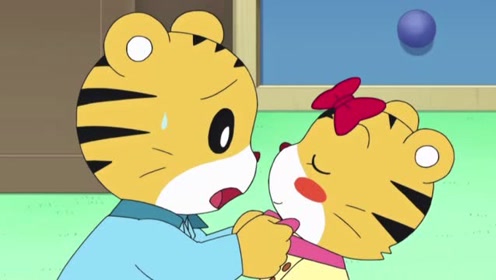 可爱巧虎岛:小花总把巧虎帮他系好的锻带解开,巧虎都要生气了