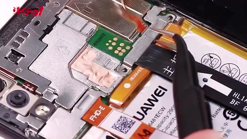 华为p20 lite 屏幕拆解更换演示教程