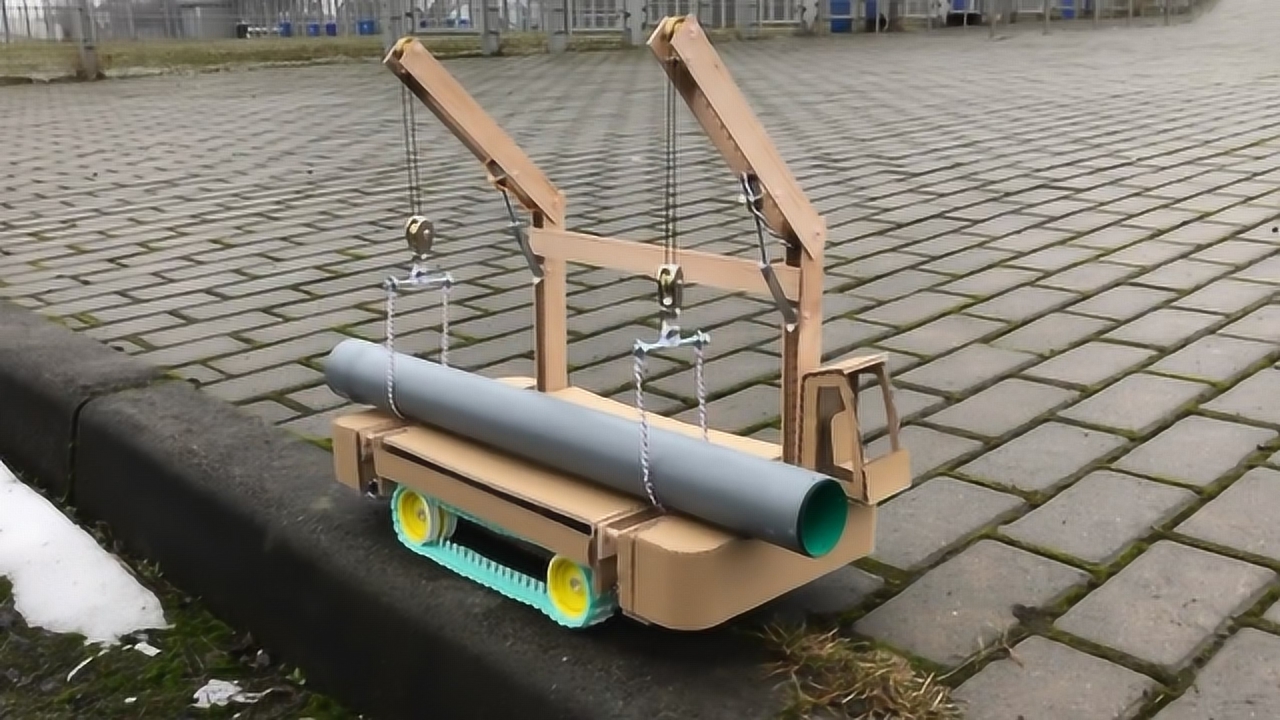 手工玩具diy,看看如何制作玩具运输吊车!