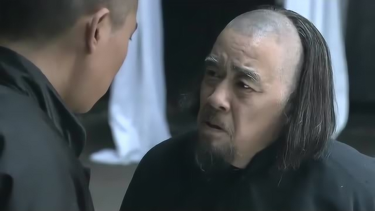 雾柳镇:黑狗把大红耍了,老父亲过来找说法,谁知黑狗竟这样说话!