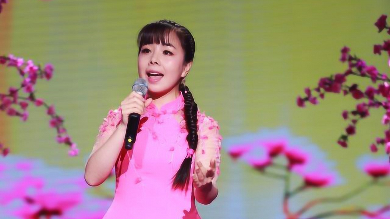 王二妮演唱《又唱走西口》,歌声深入人心,令无数人痴迷!