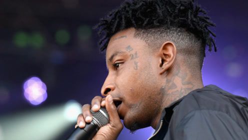 21 savage说唱歌曲中的节奏,让你的腿不受控制的跟着抖起来