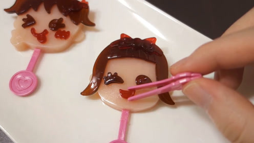 喵姐烘焙官方号简 介:非常受日本小孩欢迎的一种零食:人脸棒棒糖!