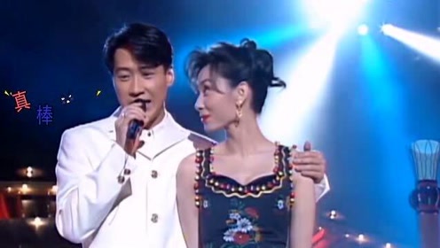 当歌后邝美云天王黎明,现场同台合唱,一开口黎明就甘拜下风!