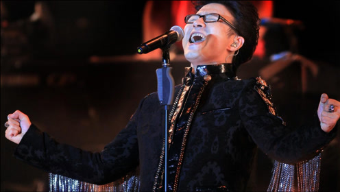 郑爽一天收入208万引关注,成龙,汪峰等男星唱几句歌几百万合理吗?