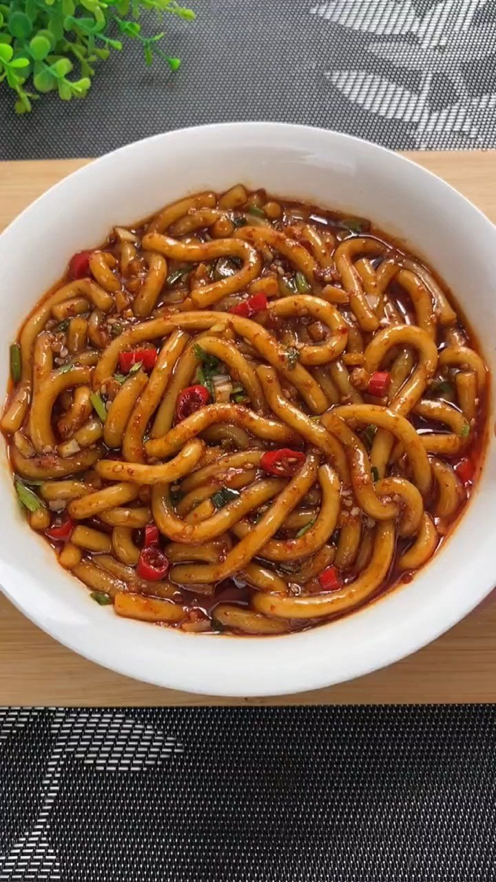 好吃到飙泪的凉拌土豆粉