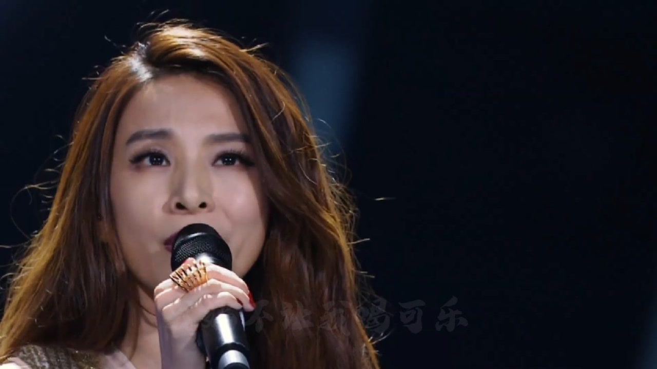 田馥甄黑色柳丁梦想的声音现场版 ,太好听了!