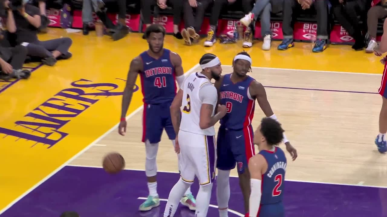 NBA·湖人双杀活塞