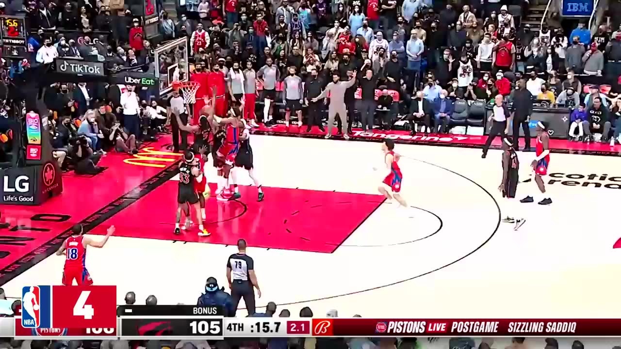 第19周二年级生十佳镜头：华子飞跃火线飞扣，乌布雷化身神射手