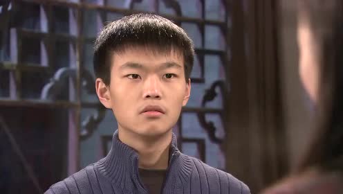 尔夏和宝珠掐架,大嫂教育尔夏呢,尔冬来凑热闹,说尔夏是刺猬