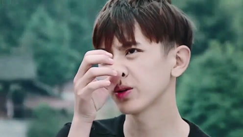 《变形记》帅气少年变形结束,却不愿回城市,最终含泪独自离开!