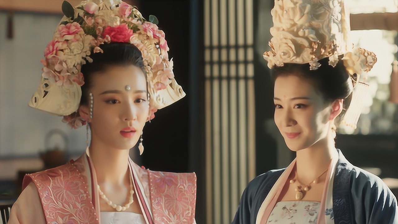 《清平乐》后宫女子发型秀,"土"到极致,就是潮!