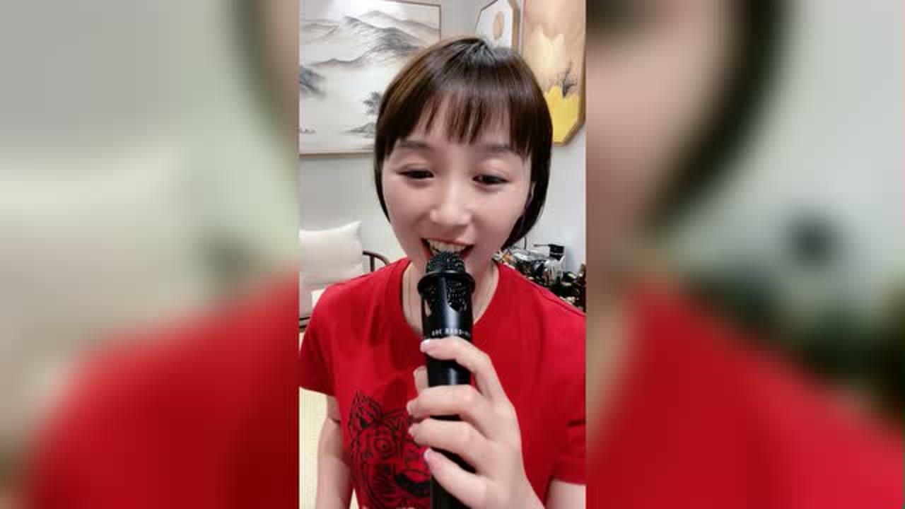 梁红演唱歌曲你的眼神虽然不言不语叫人难忘记特别好听