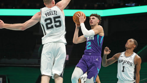 新帅开门红！福冈黄蜂主场2-0掀翻柏太阳神