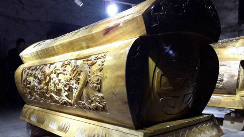 朱元璋下葬时13口棺材里面都装着什么?真相令人震惊!