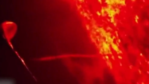 NASA公布最新照片，太阳旁边或许存在不明飞行物，在吸收太阳能量的图片