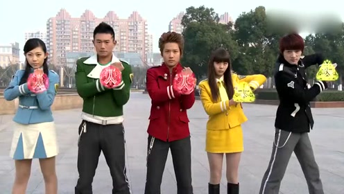 巨神战击队:哥哥抢赤猿卫的台词,飞鸟卫会心一笑