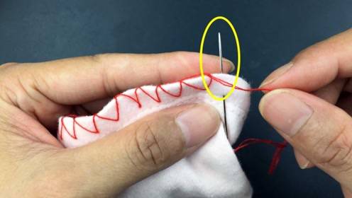 教您缝补衣服锁边,1针1个三角形的锁边针法,简直是太实用了