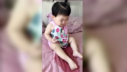 小女孩尿尿 腾讯视频