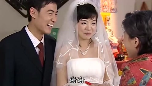 1110987654321简 介:《悠悠寸草心2》围绕曹家,林家第二代展开故事:玉