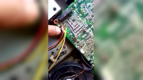 联想一体机3000 c305不开机通病