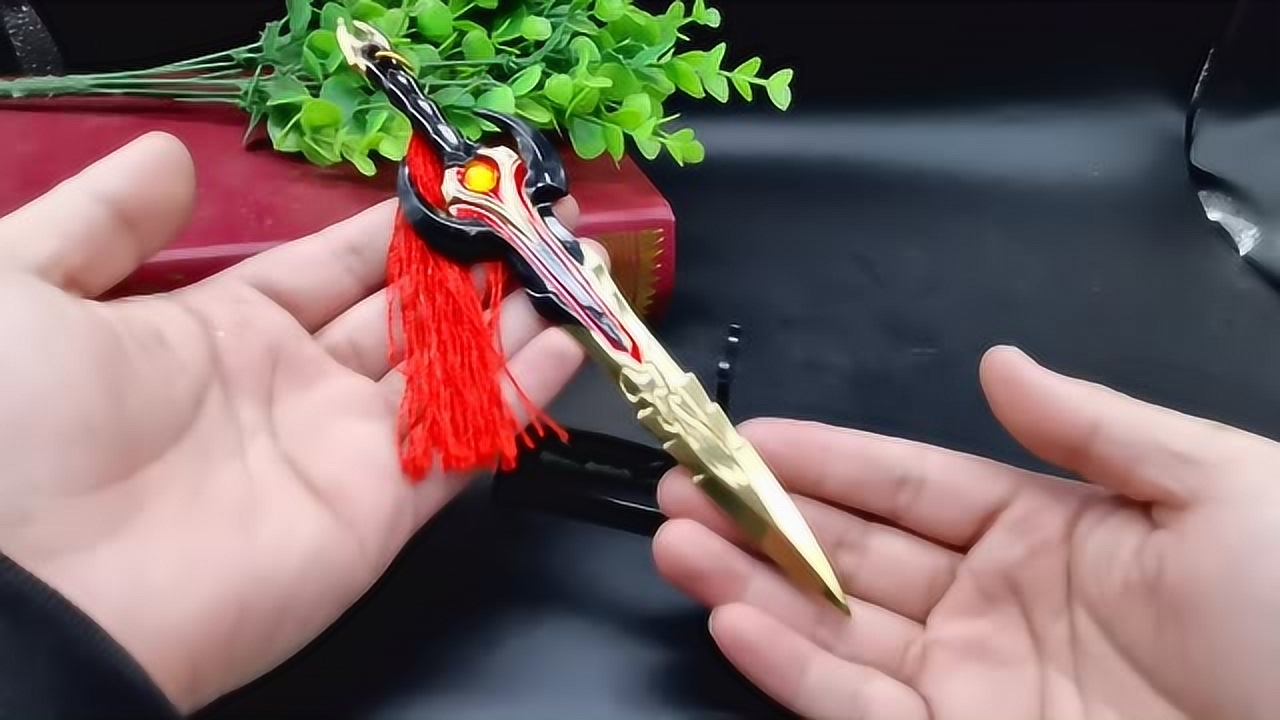 王者荣耀干将莫邪久胜战神皮肤合金兵器模型手办,开箱实拍,体验