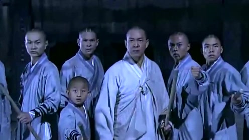 少林寺传奇:三大高手决斗,高僧一下打死两大绝世高手
